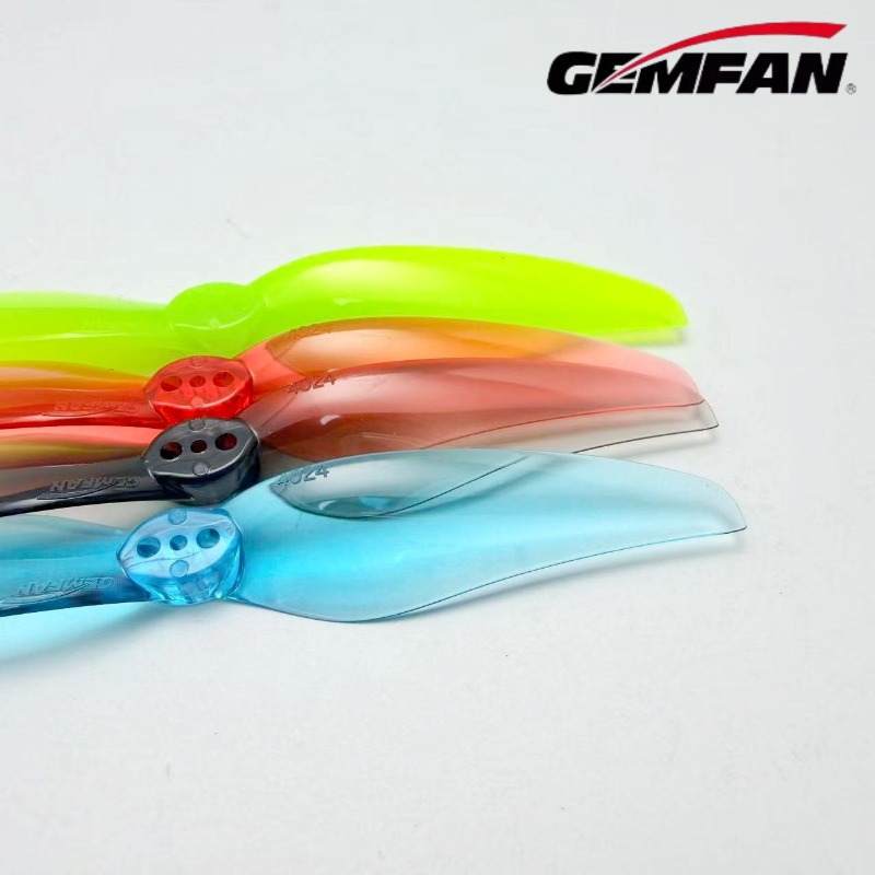 4Pairs Gemfan Hurricane 4024 2 - Drone Gimbal Controller recensie en prijs